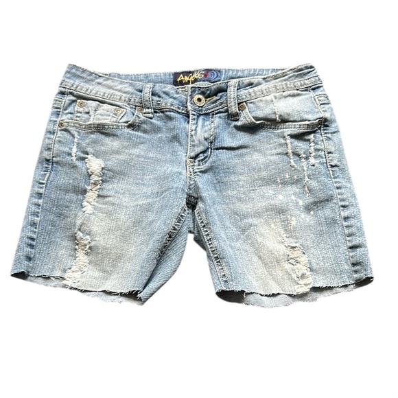 Angels Women's Distressed Blue Denim Shorts Size 7 - Picture 1 of 11